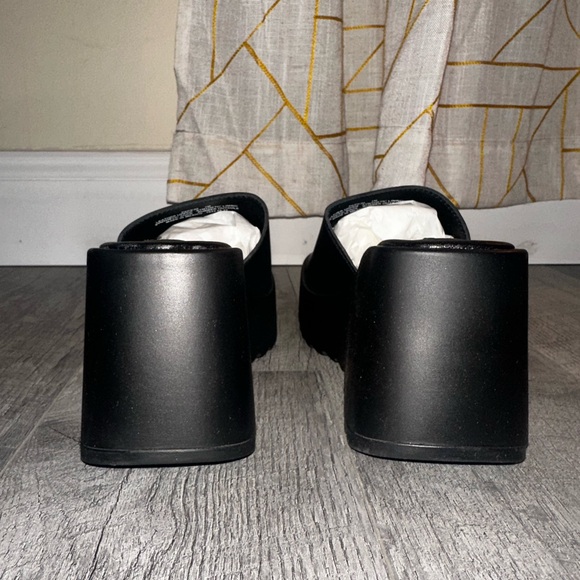 NIB Steve Madden Pepe 30 sz 7 in black leather. - Picture 4 of 10